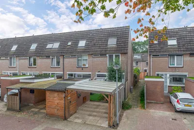 Foto van Loevestein 16, Zwijndrecht Eindwoning