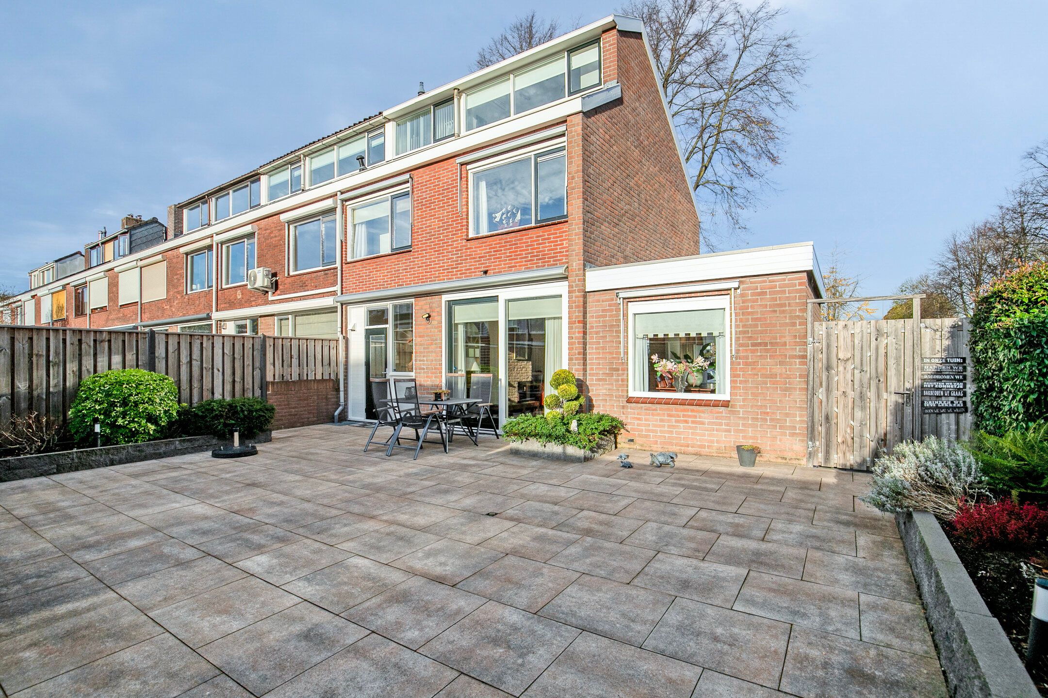 Foto van Brederodehof 49, Hendrik-Ido-Ambacht