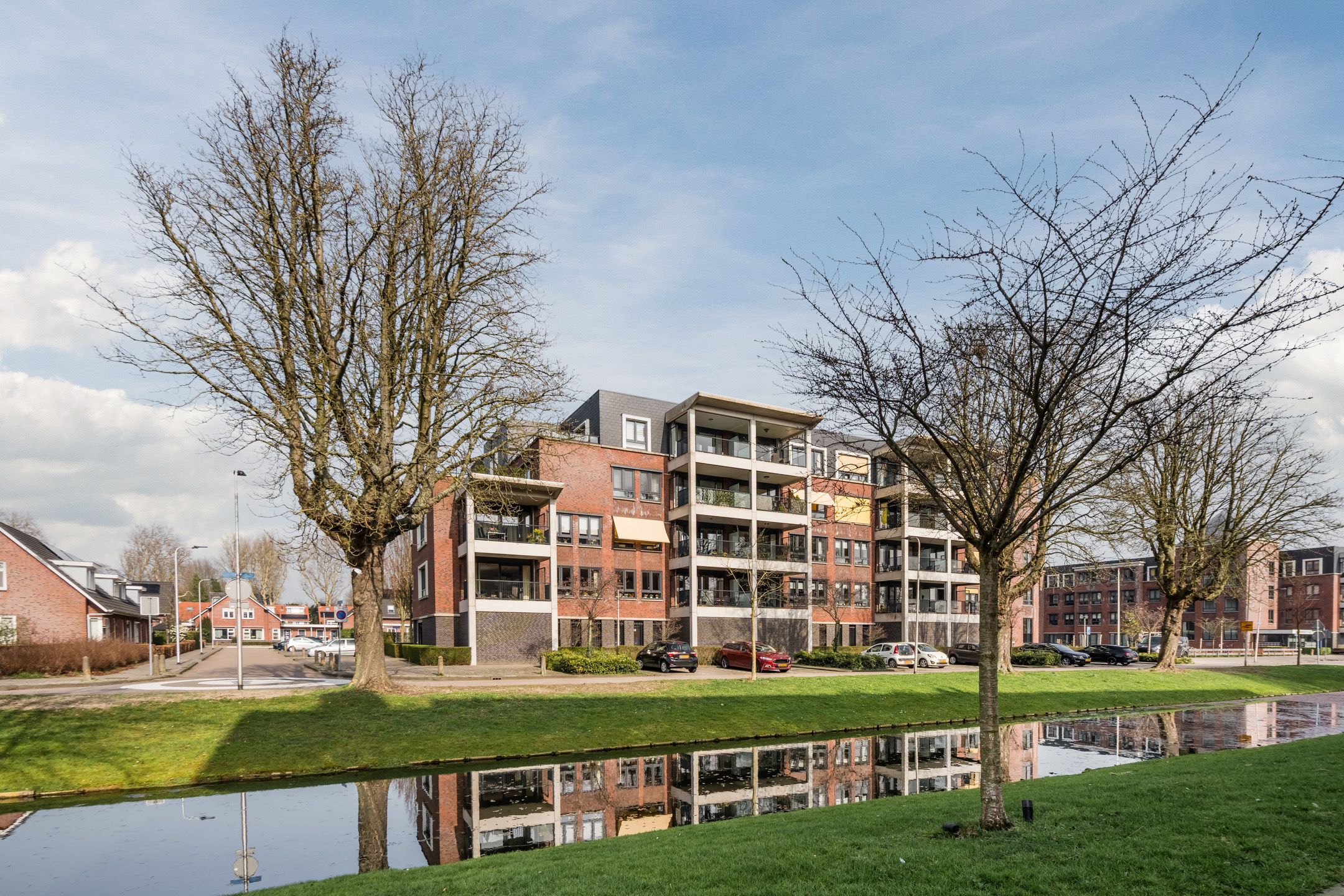 Foto van Emmasingel 10A, Hendrik-Ido-Ambacht