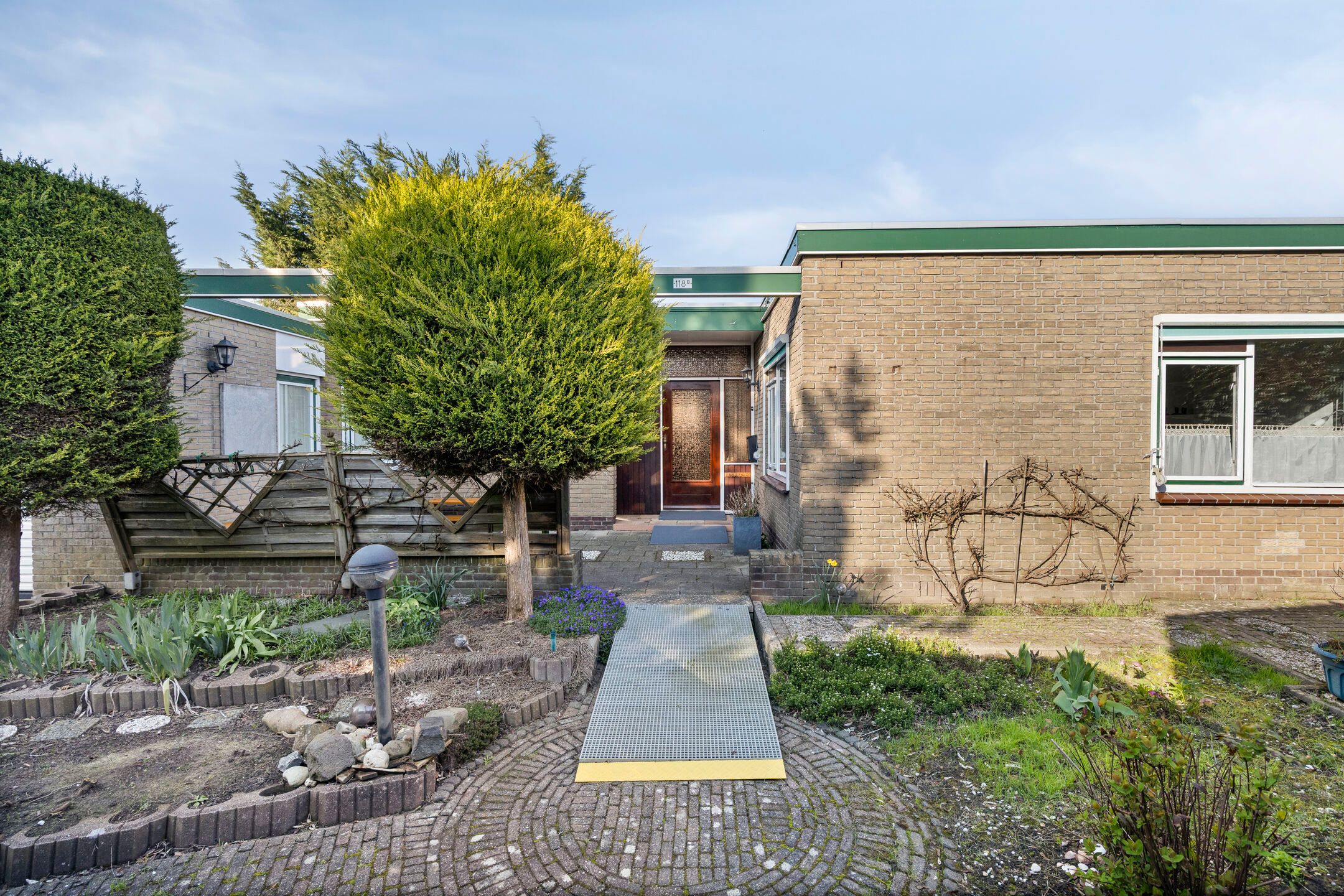 Foto van Weteringsingel 118B, Hendrik-Ido-Ambacht