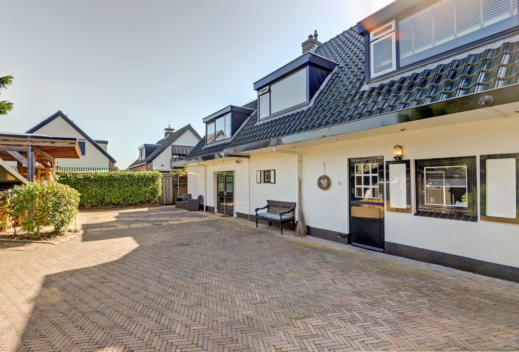 Foto van Kerkplein 10, Hendrik-Ido-Ambacht