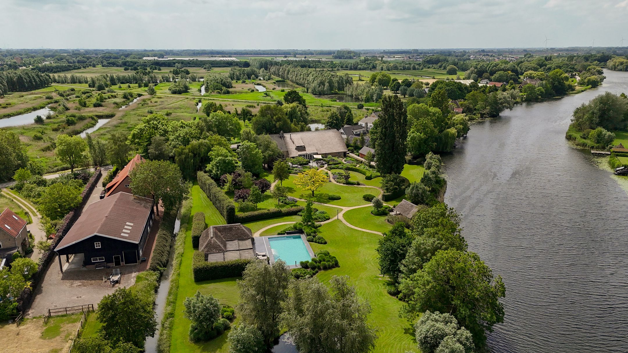 Foto van Achterambachtseweg 19, Hendrik-Ido-Ambacht