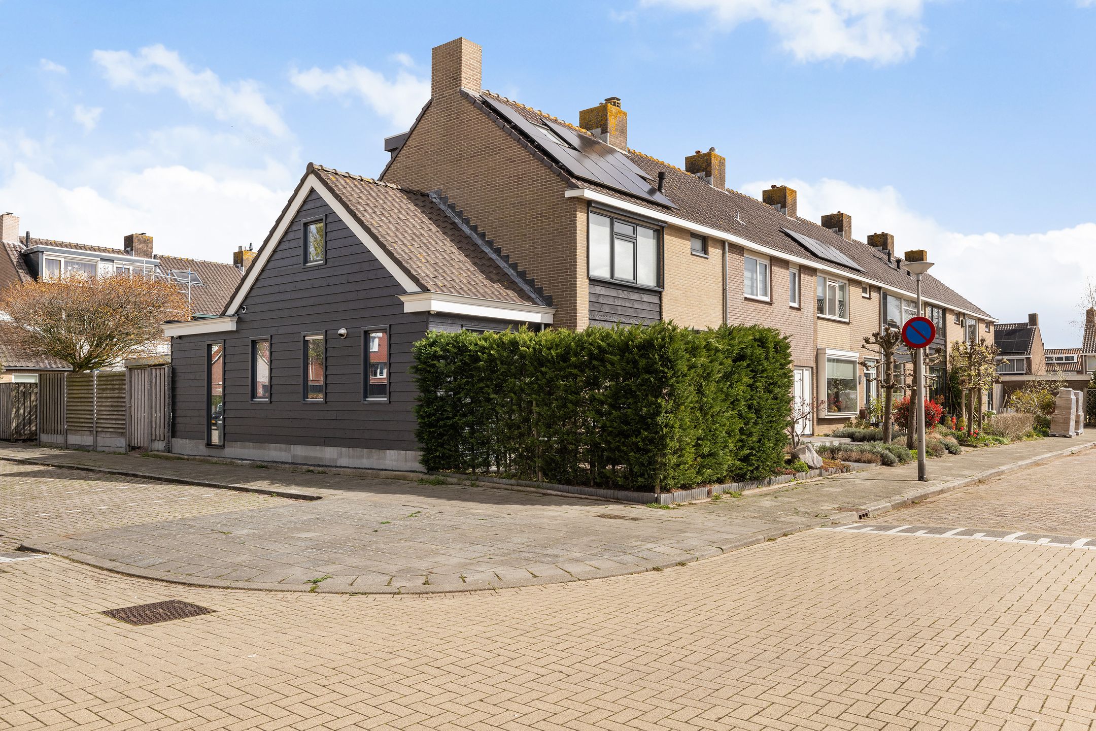 Foto van Schultz van Haegenstraat 28, Hendrik-Ido-Ambacht