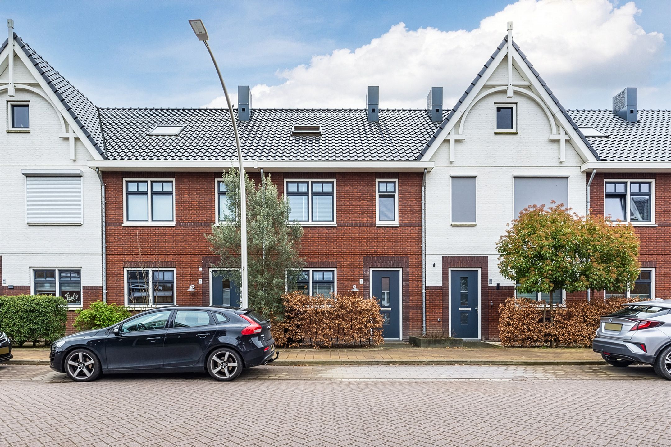 Foto van Elzengaarde 21, Hendrik-Ido-Ambacht