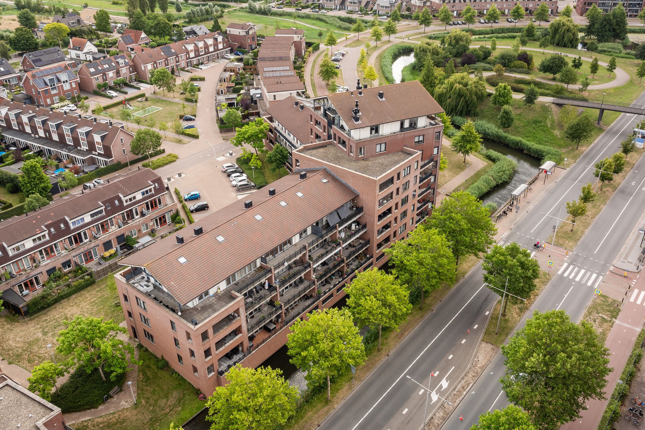 Foto van Zalm 226, Hendrik-Ido-Ambacht