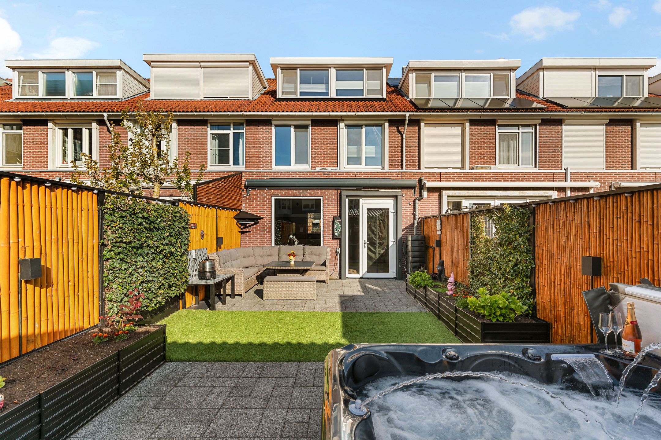 Foto van Baars 6, Hendrik-Ido-Ambacht