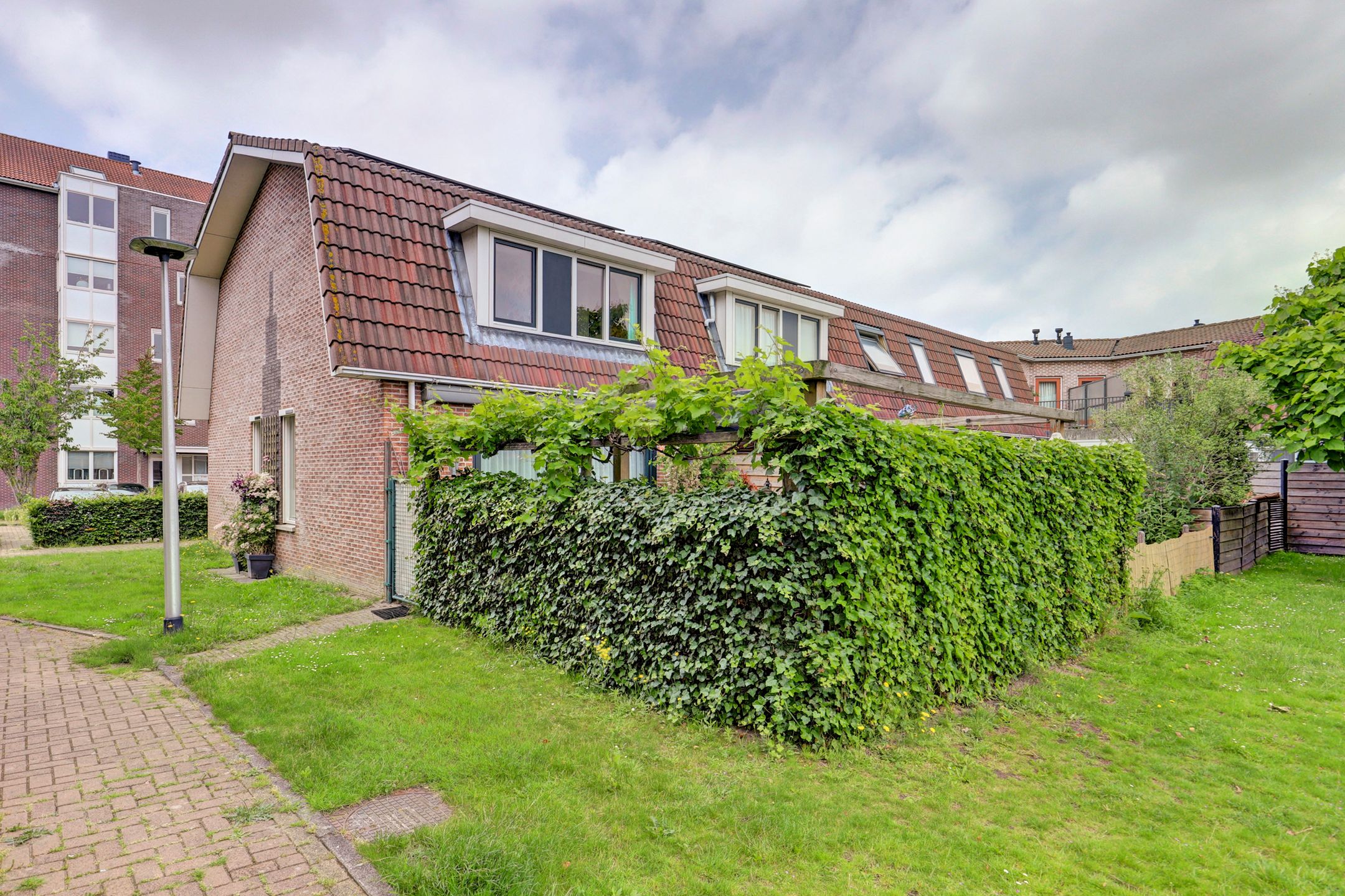 Foto van Baars 62, Hendrik-Ido-Ambacht