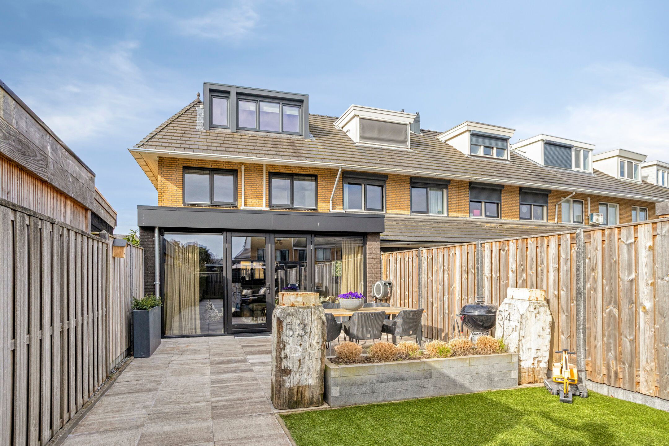 Foto van Dadelgaarde 99, Hendrik-Ido-Ambacht