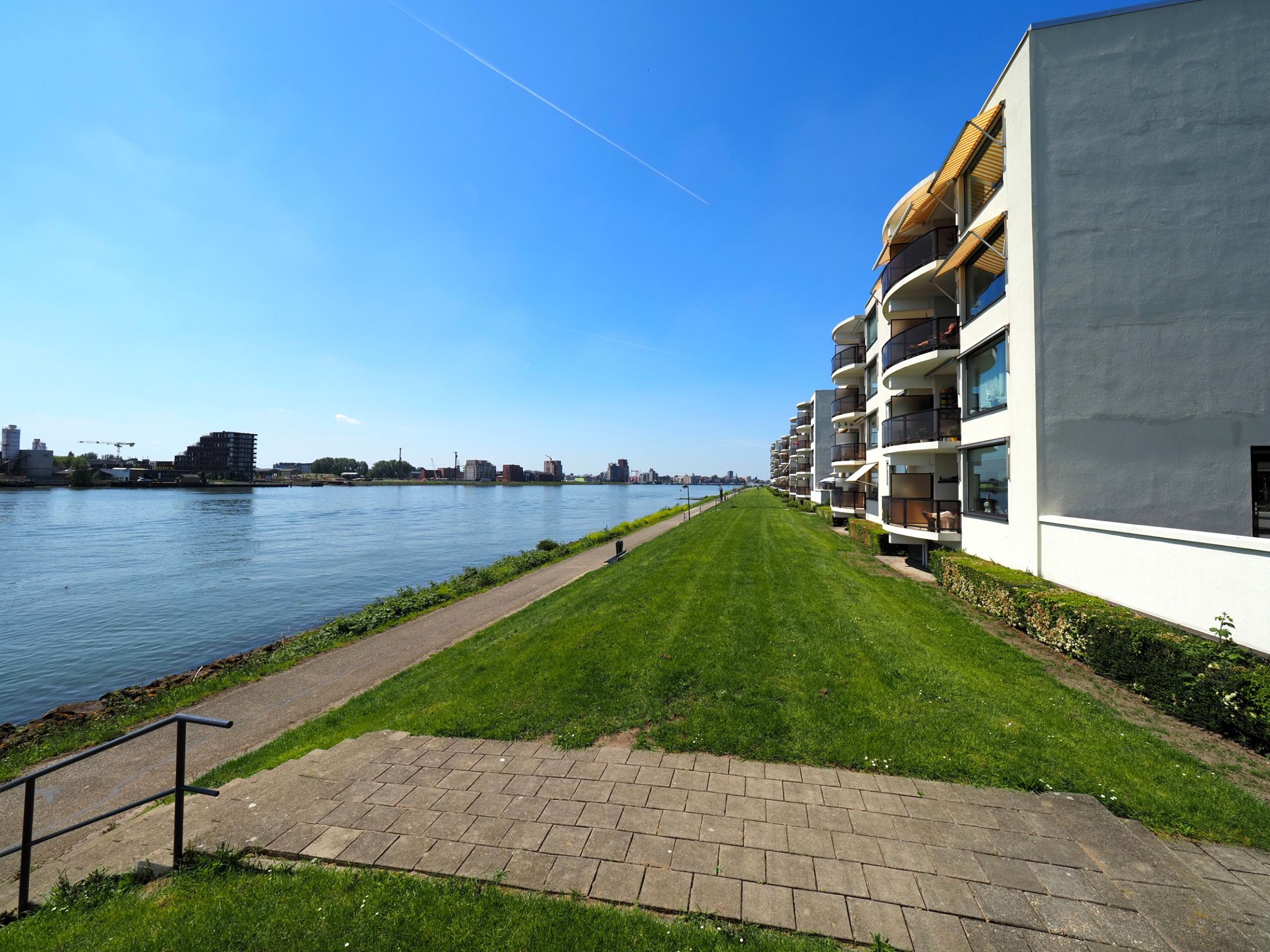 Foto van Pontonniersweg 416, Papendrecht