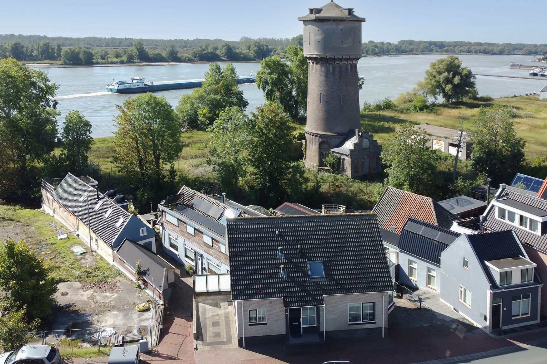 Foto van Rivierdijk 108, Sliedrecht
