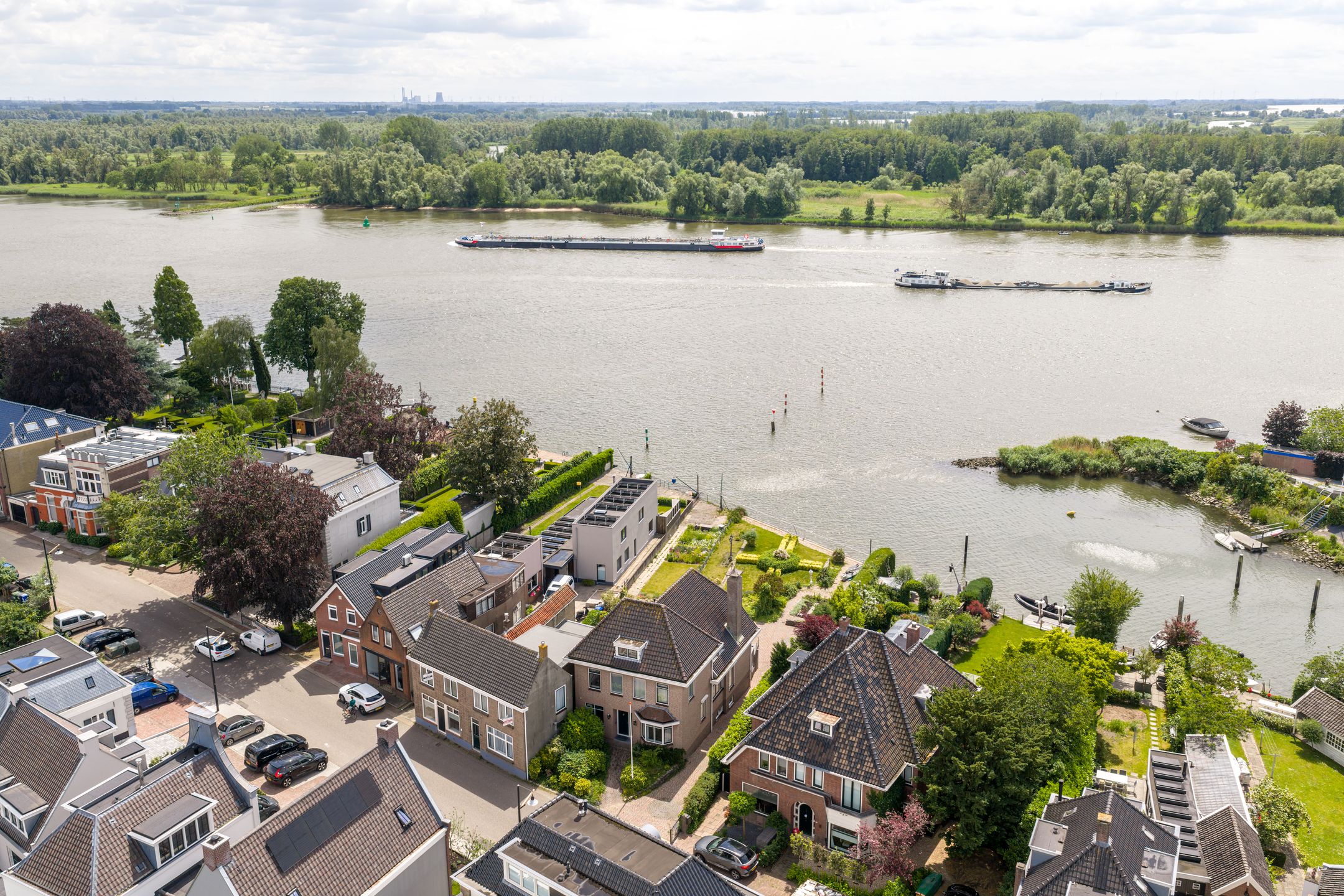 Foto van Rivierdijk 524, Sliedrecht