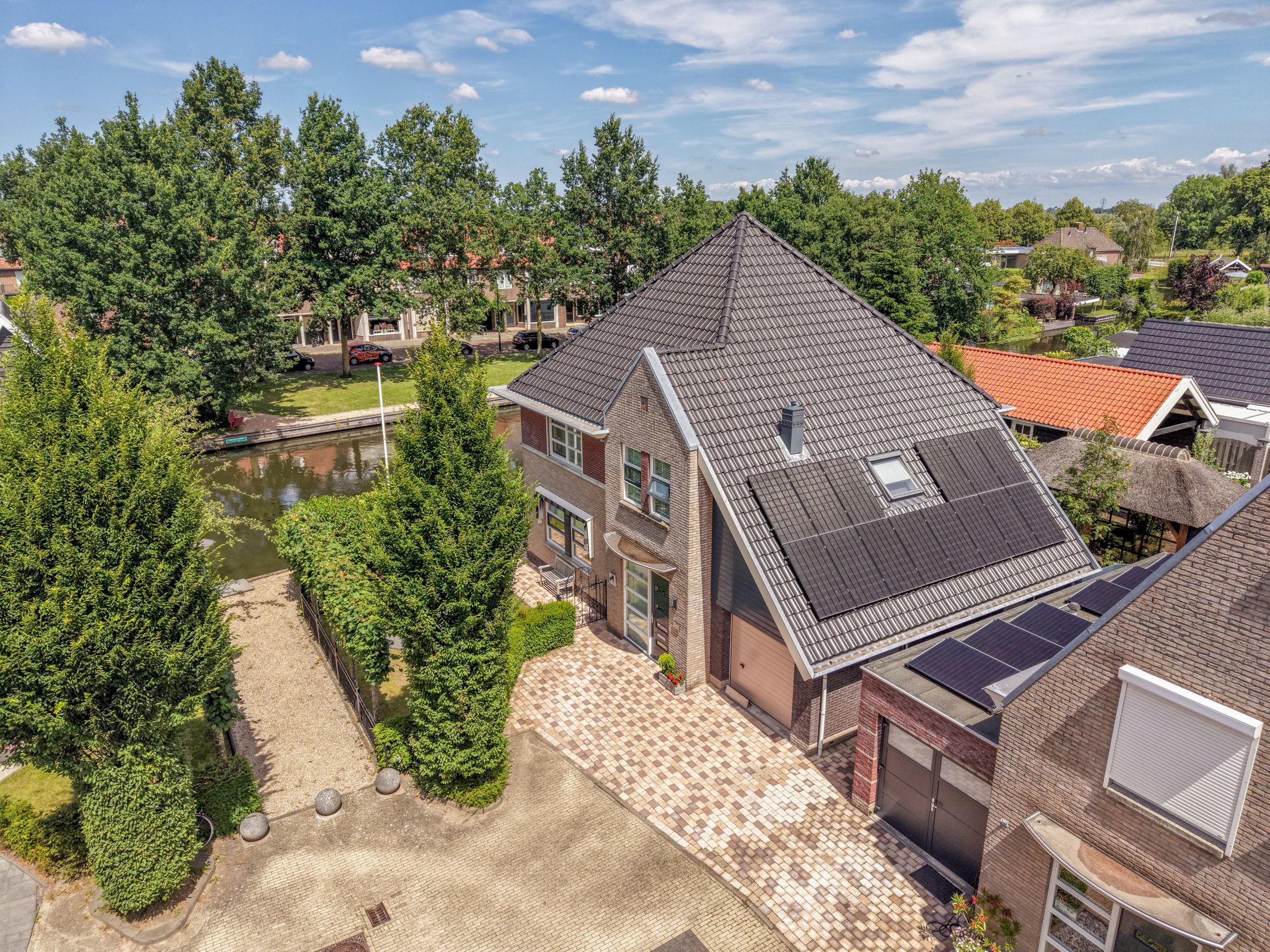 Foto van Kerkweg 48, Hardinxveld-Giessendam
