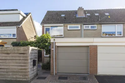 Foto van Lange Griendsweer 103, Hardinxveld-giessendam