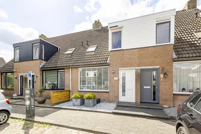 Foto van Koetshuis 6, Hardinxveld-giessendam