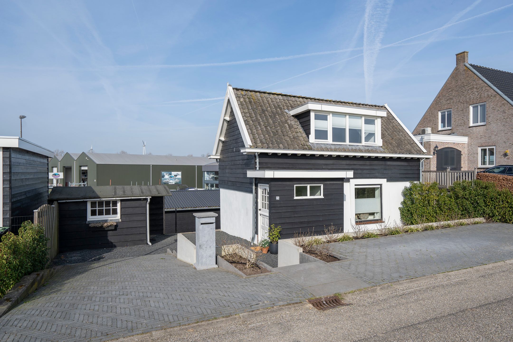Foto van Rivierdijk 25, Hardinxveld-Giessendam