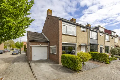 Foto van Graaf Adolfstraat 26, Hardinxveld-Giessendam