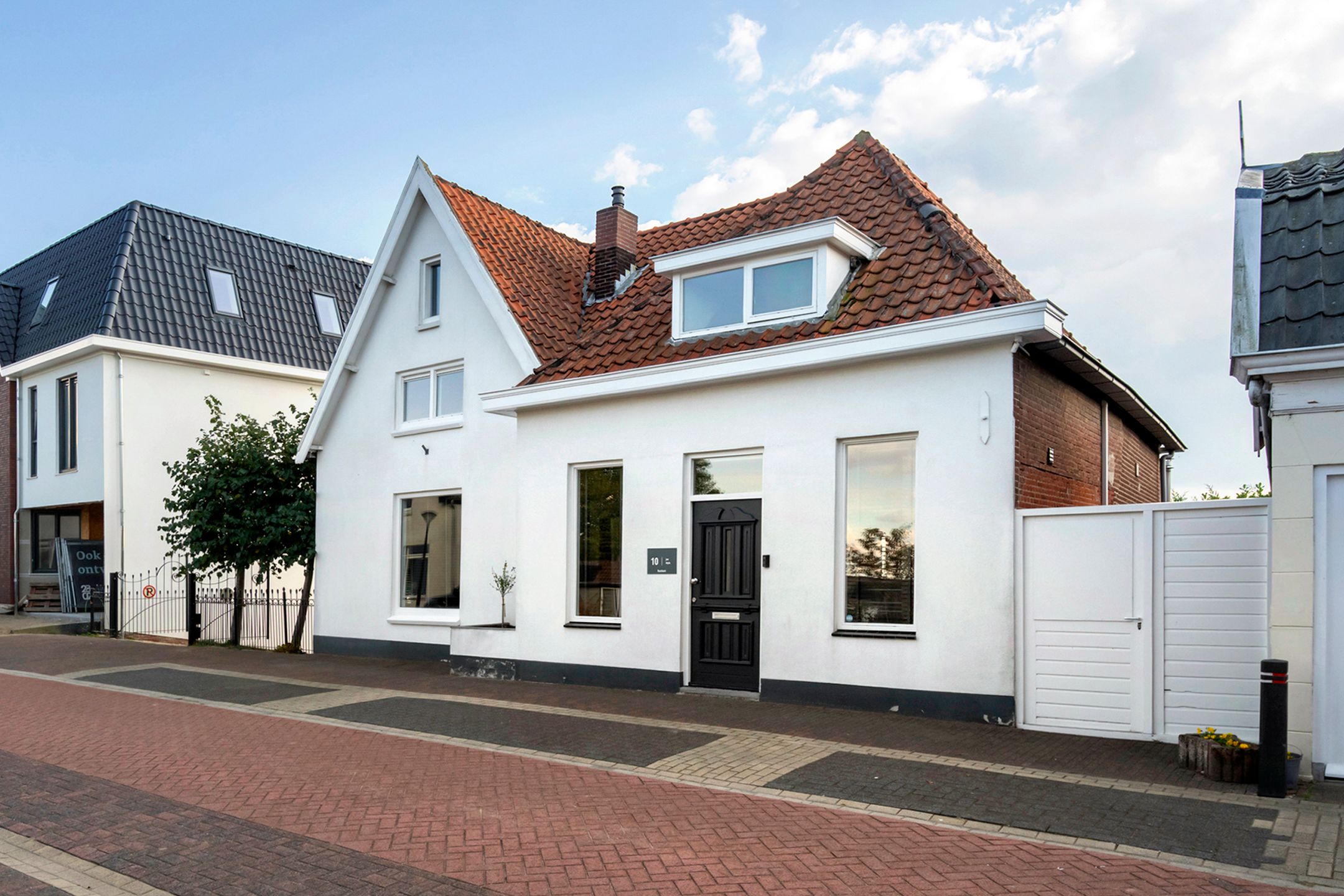 Foto van De Buurt 10, Hardinxveld-Giessendam