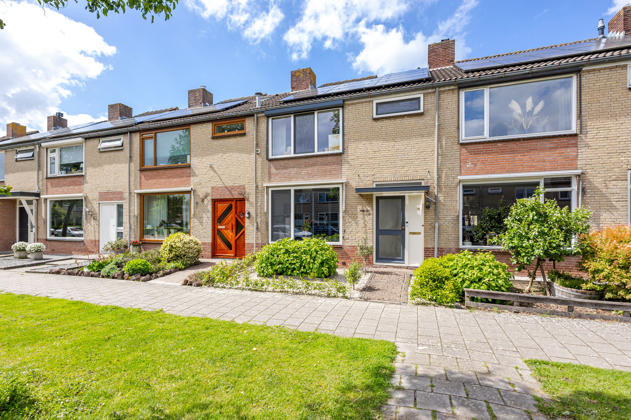 Foto van van Brederodestraat 38, Giessenburg