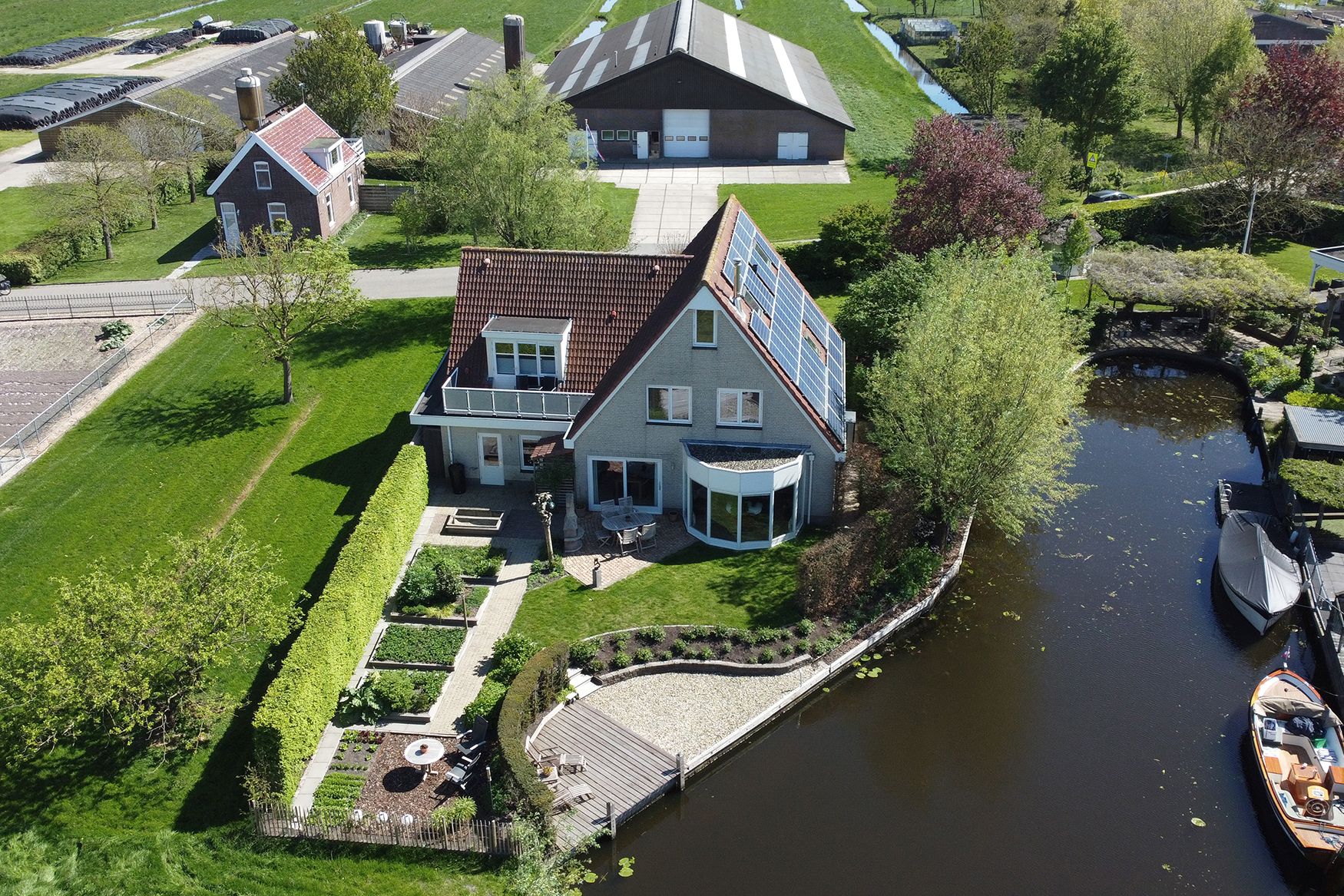Foto van Neerpolderseweg 30, Giessenburg