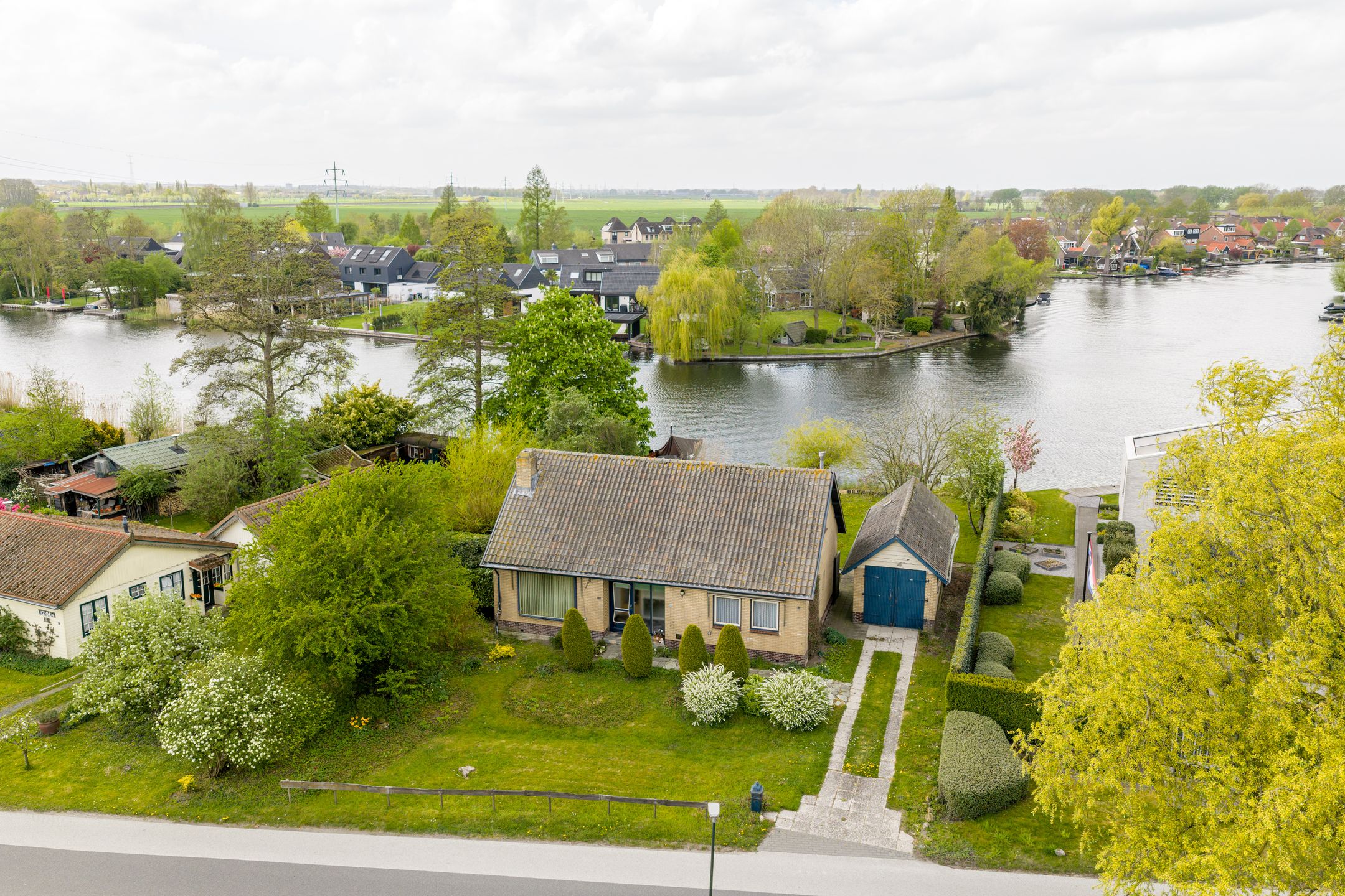 Foto van Neerpolderseweg 80, Giessenburg