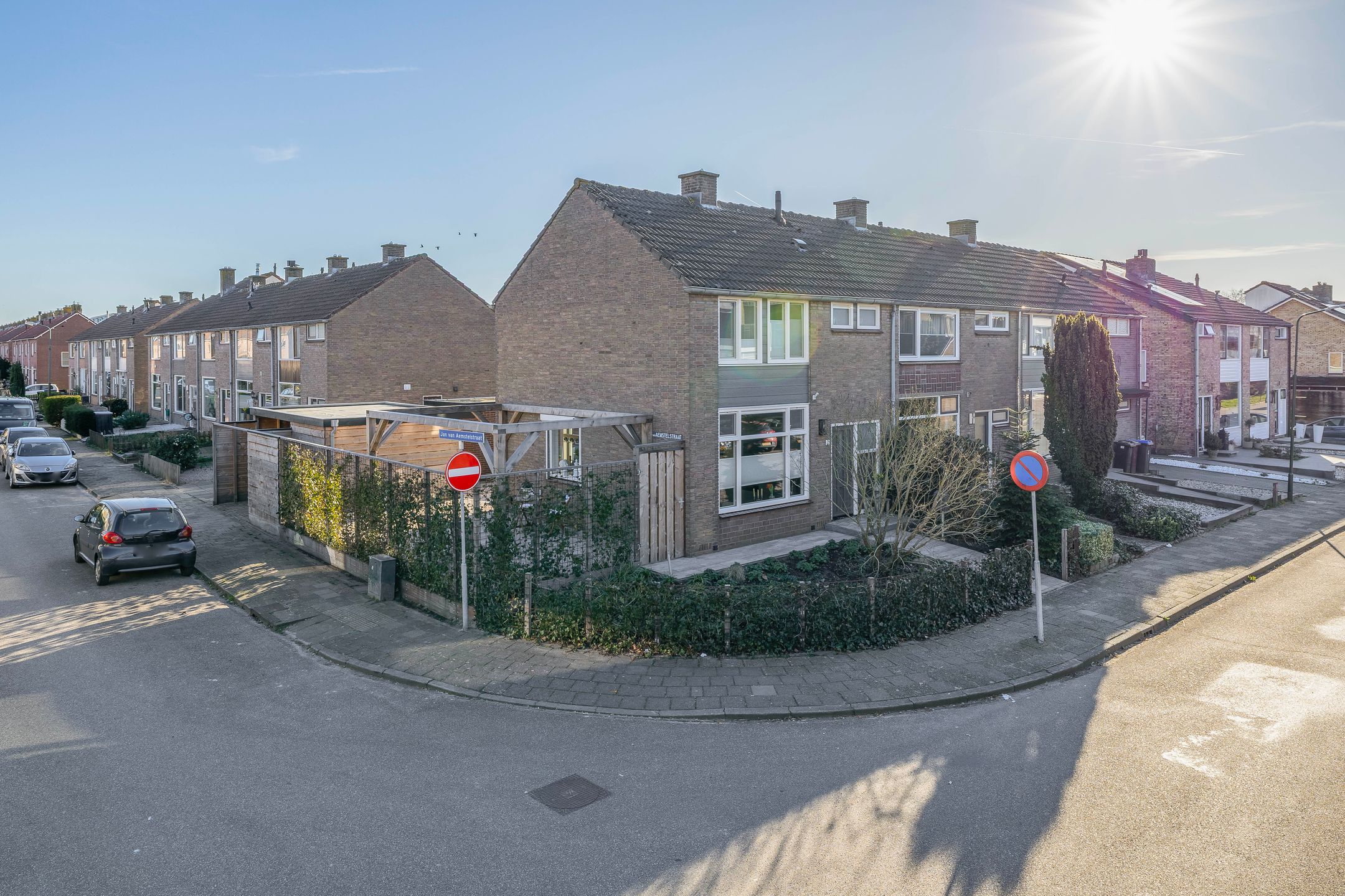 Foto van Anna van Burenstraat 13, Lopik