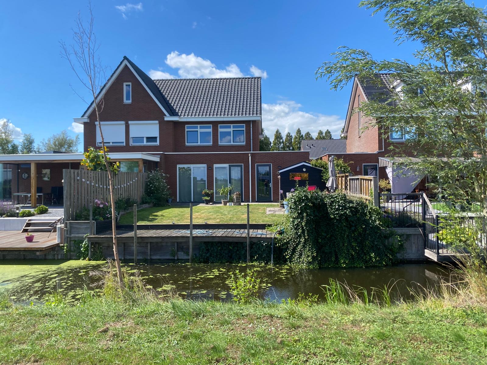 Foto van Van Mieropstraat 23, Lopik