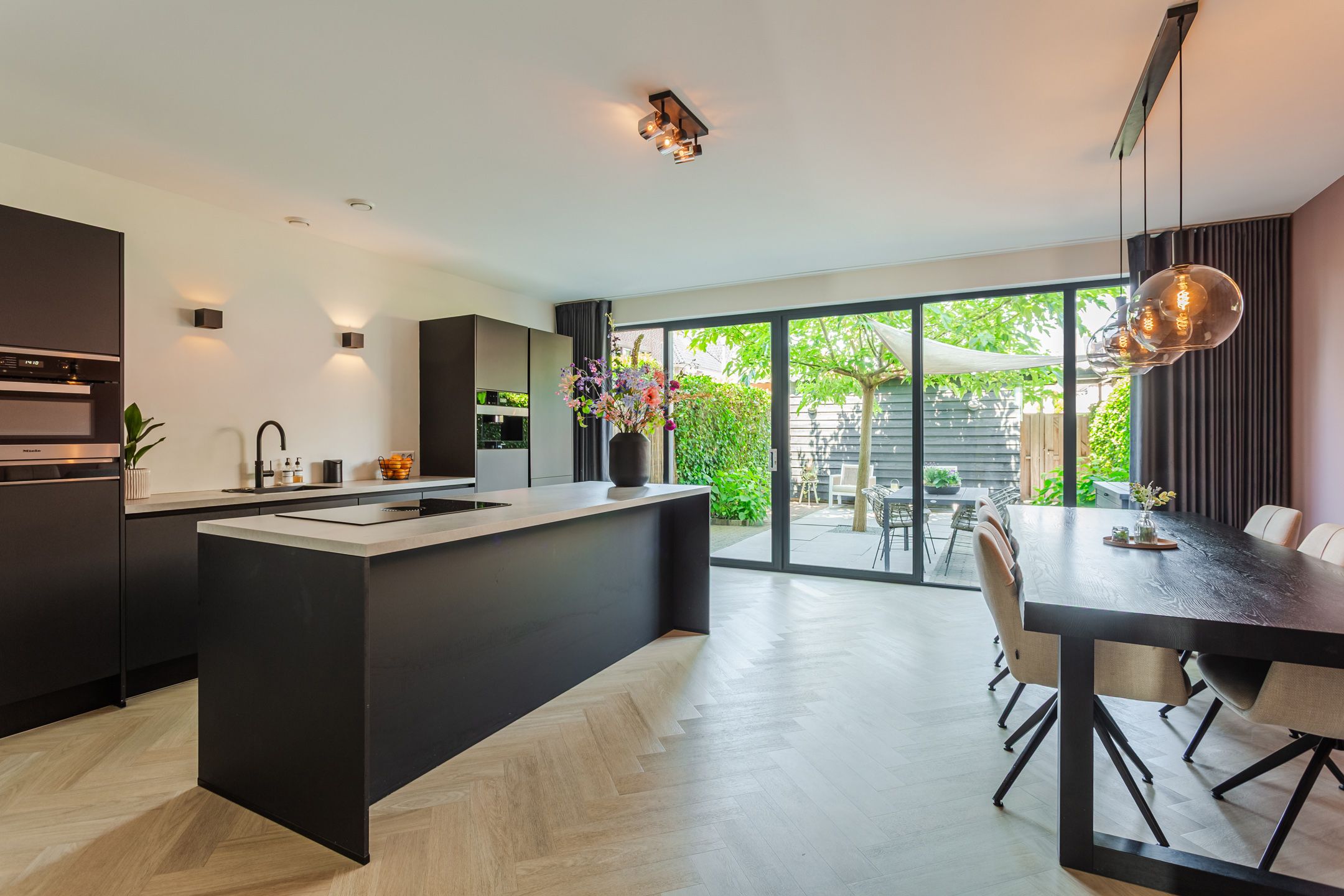 Foto van Vuursteenoever 13, Nieuwegein Woonhuis