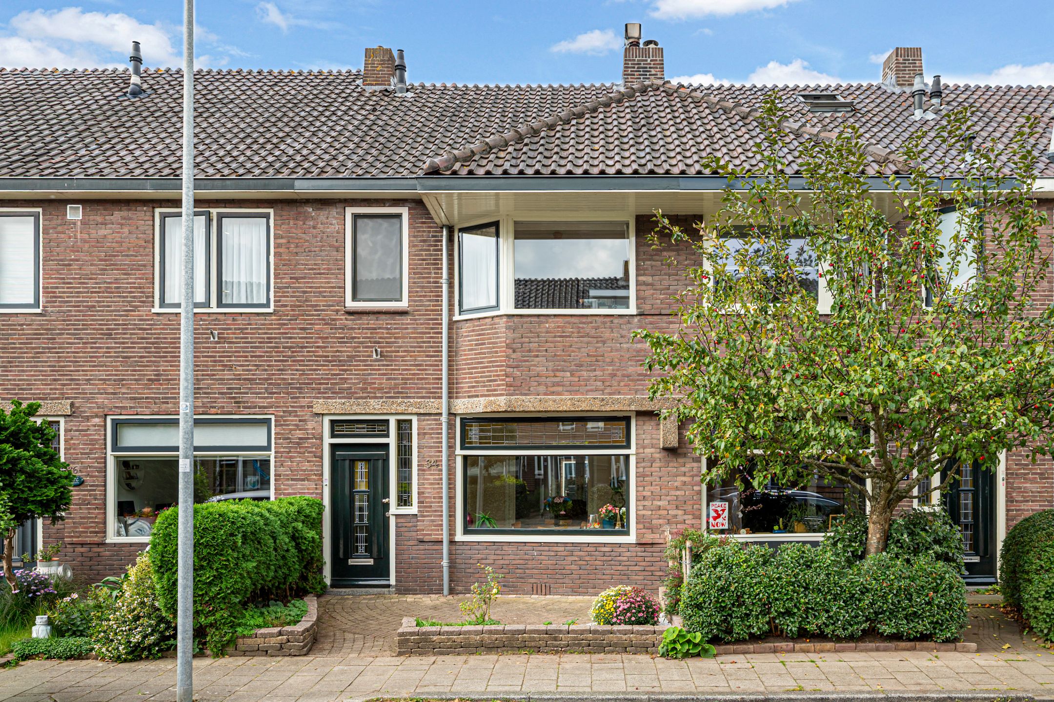 Foto van Dahliastraat 34, Woerden