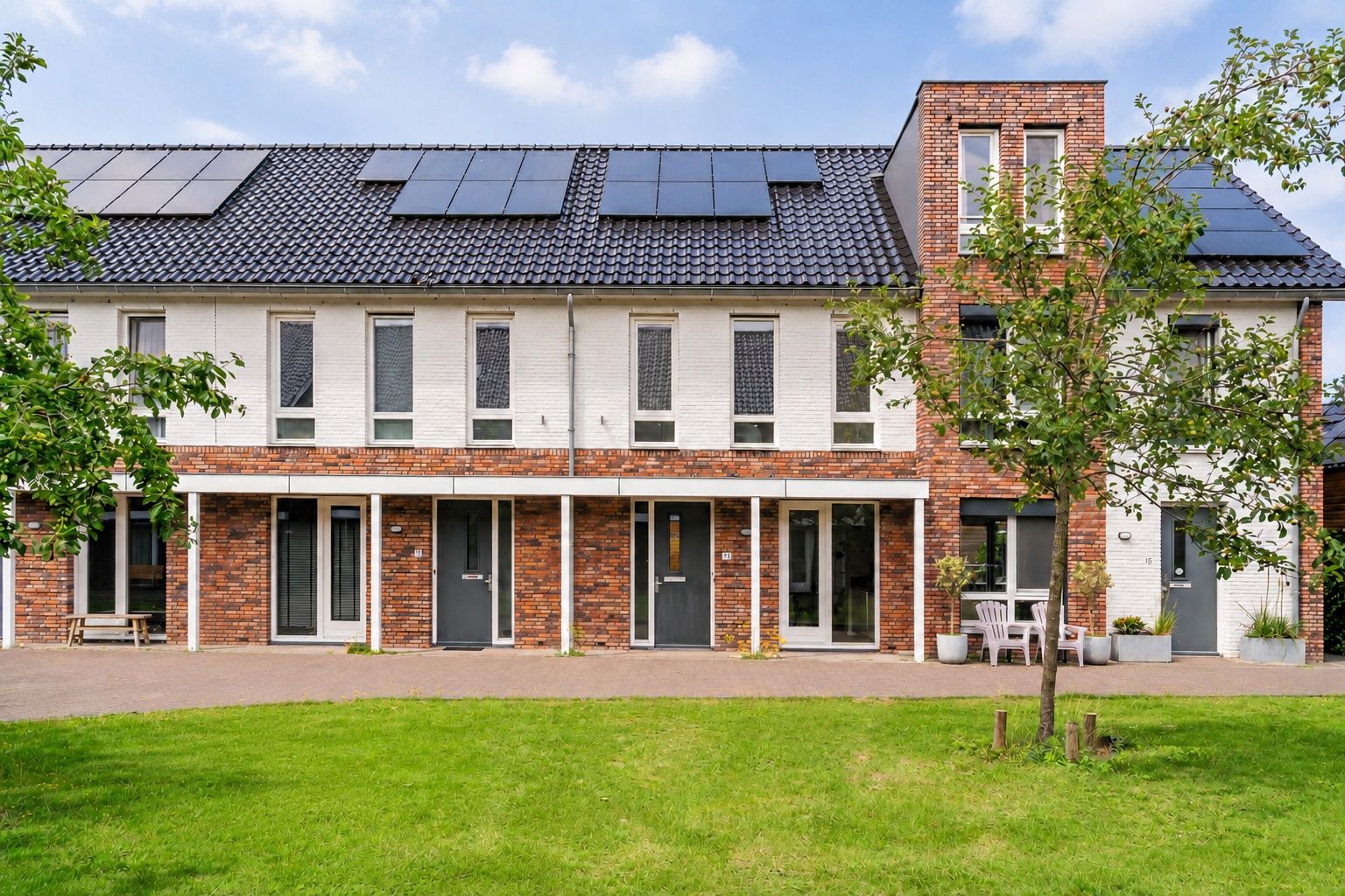 Foto van Joop den Uylhof 13, Woerden