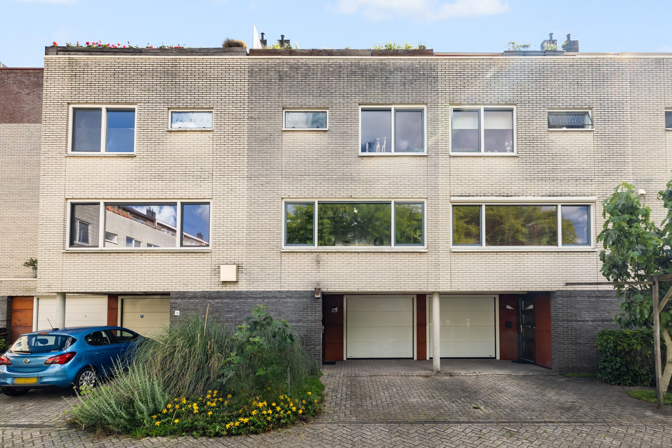 Foto van Jules Vernehof 19, Woerden