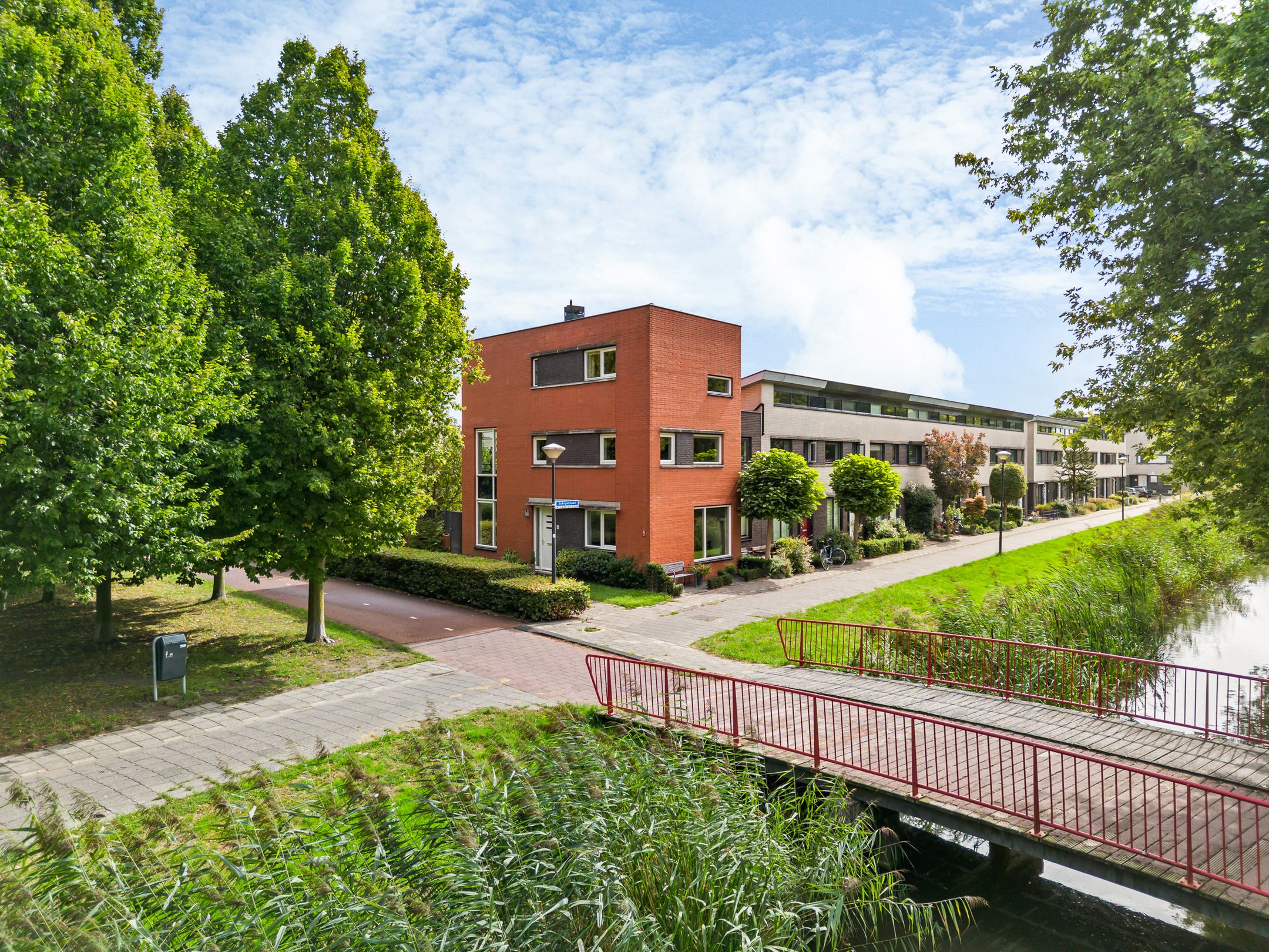 Foto van Schrijverspad 60, Woerden