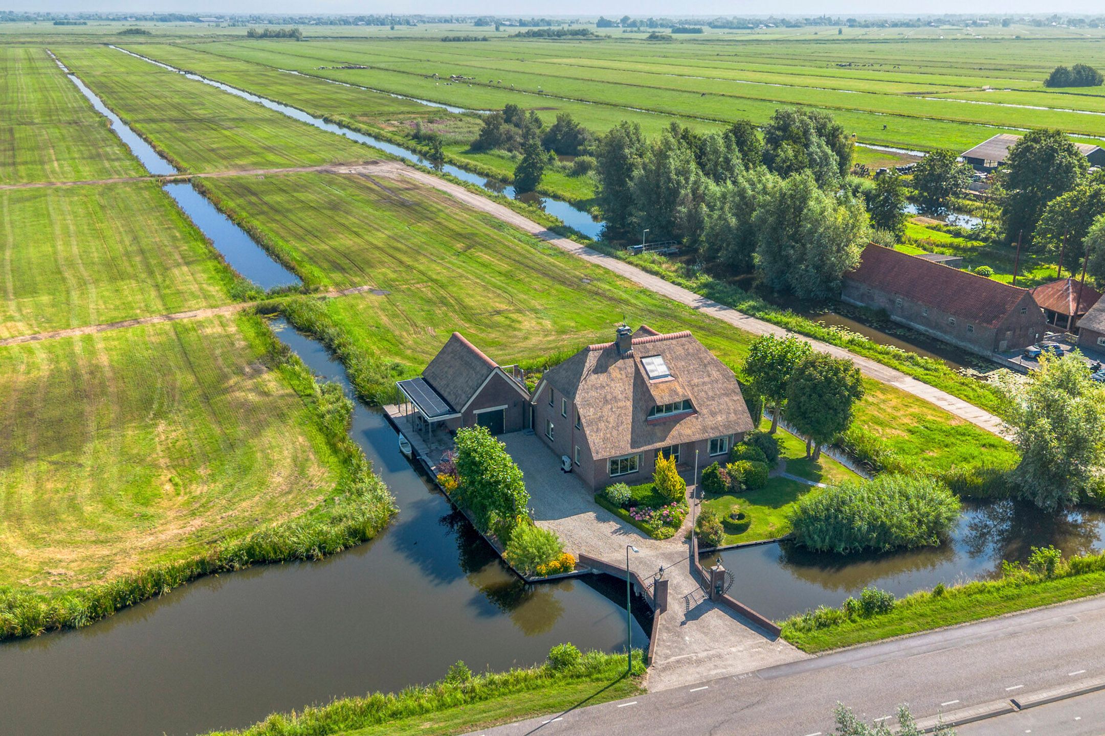 Foto van Hoofdweg 102, Zegveld