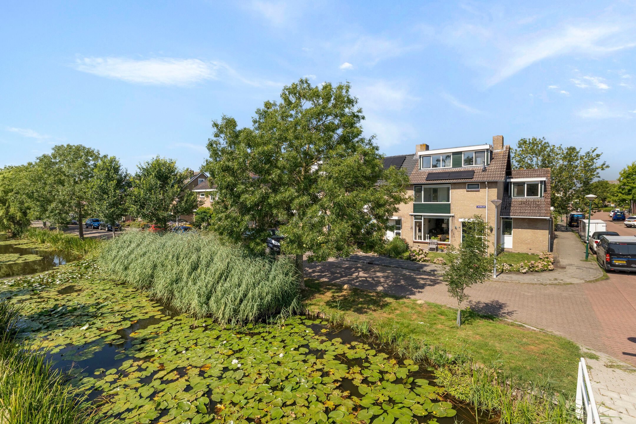 Foto van Julianalaan 1, Zegveld