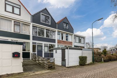 Foto van Kastanjelaan 42, Harmelen