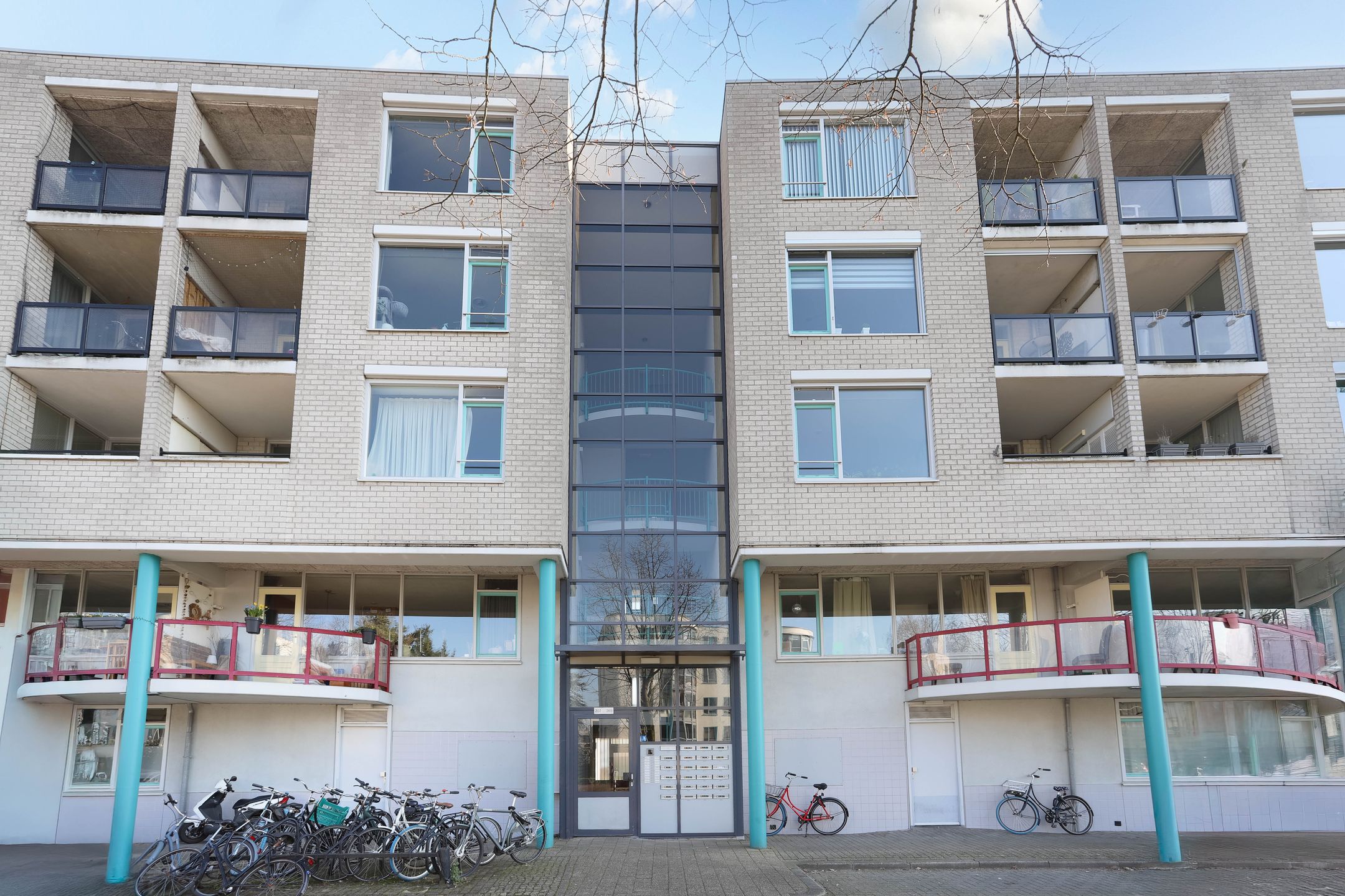 Foto van Aartsbisschop Romerostraat 217, Utrecht