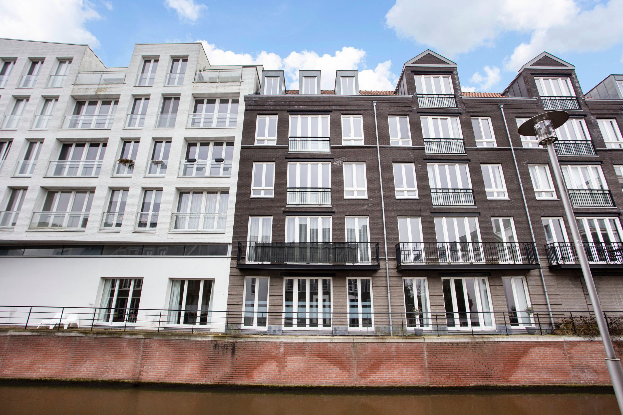 Foto van Dr. R. van Lutterveltstraat 44, Maarssen