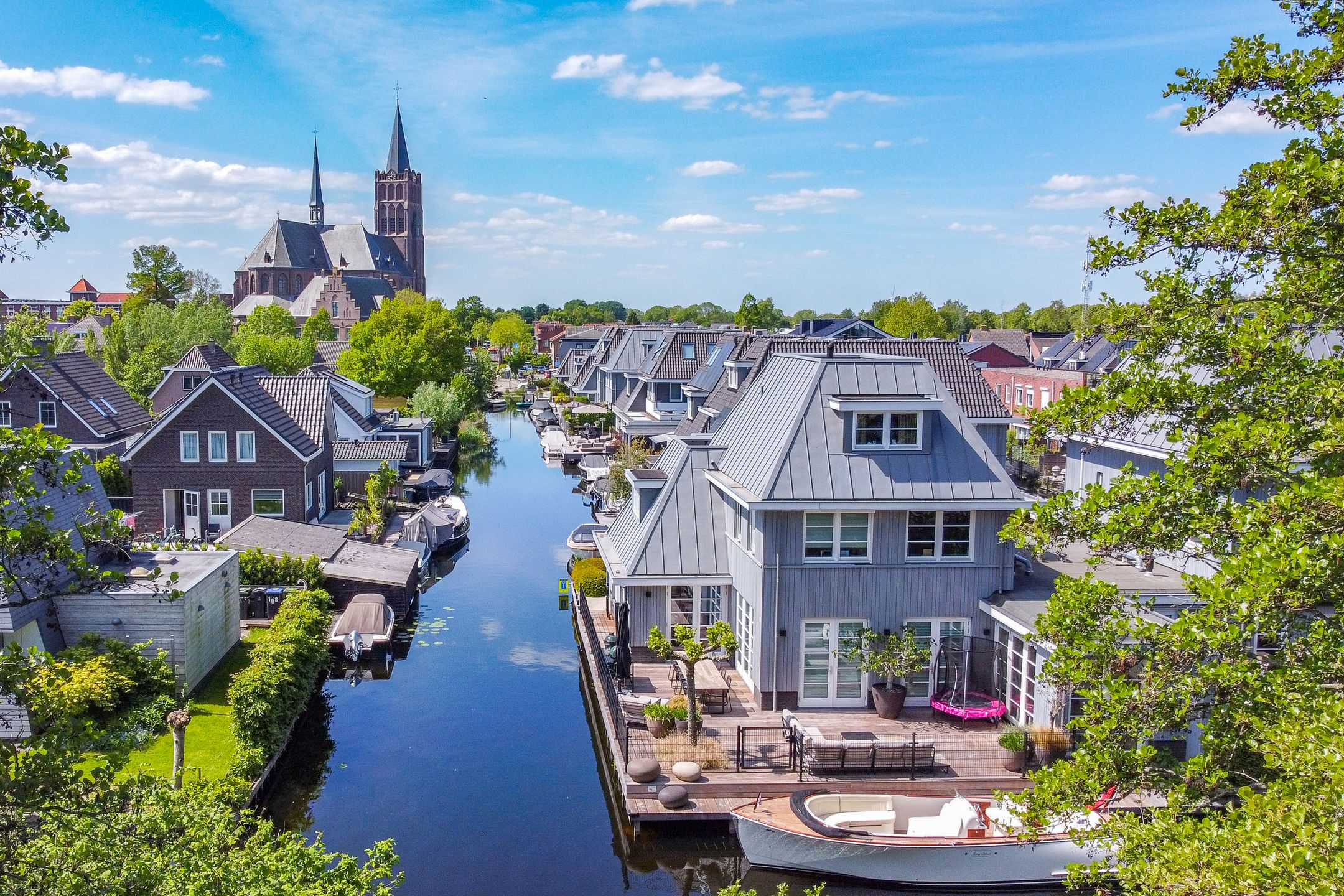 Foto van Máximalaan 9, Vinkeveen