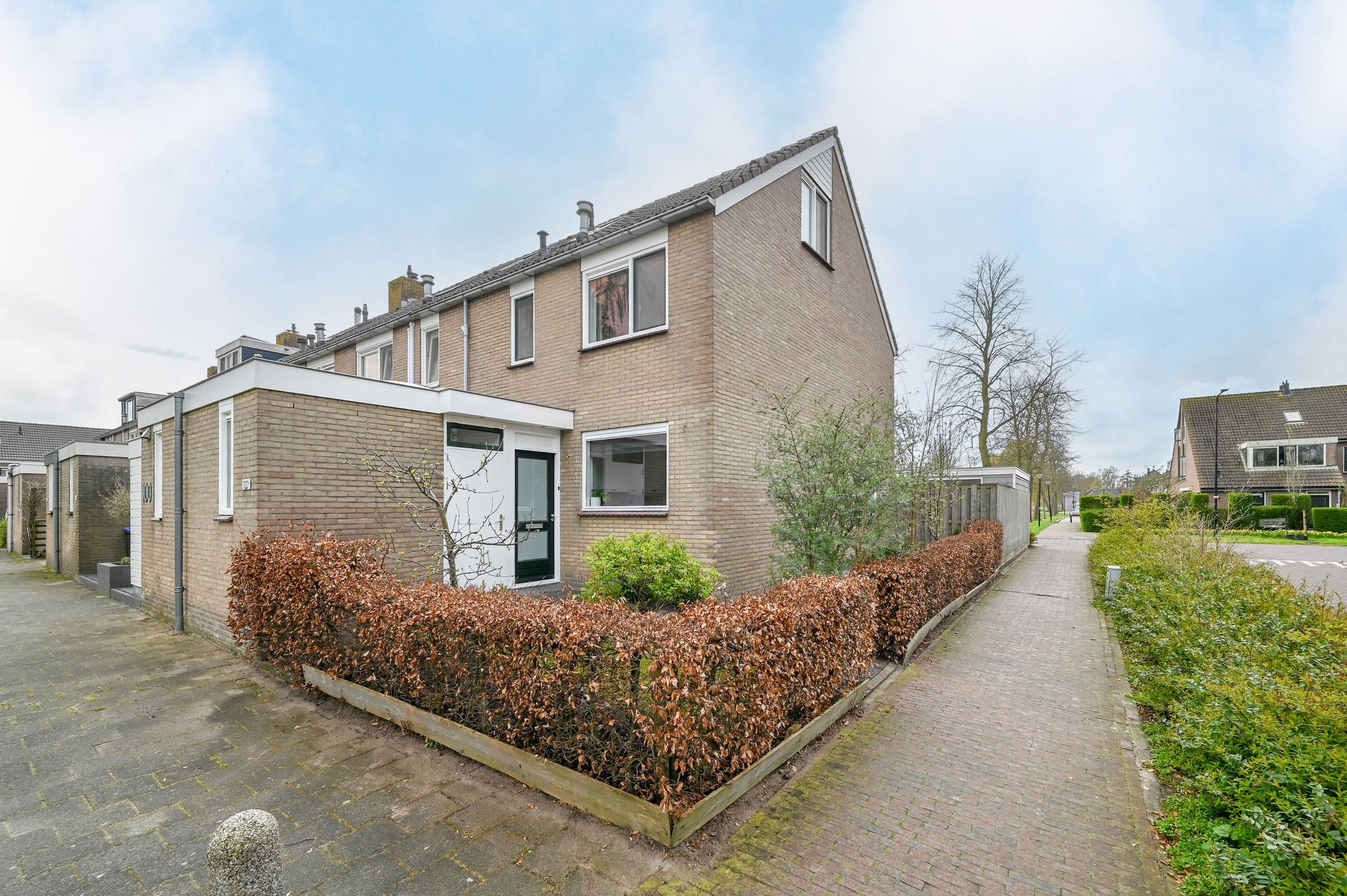 Foto van Wethouder van Damlaan 100A, Wilnis