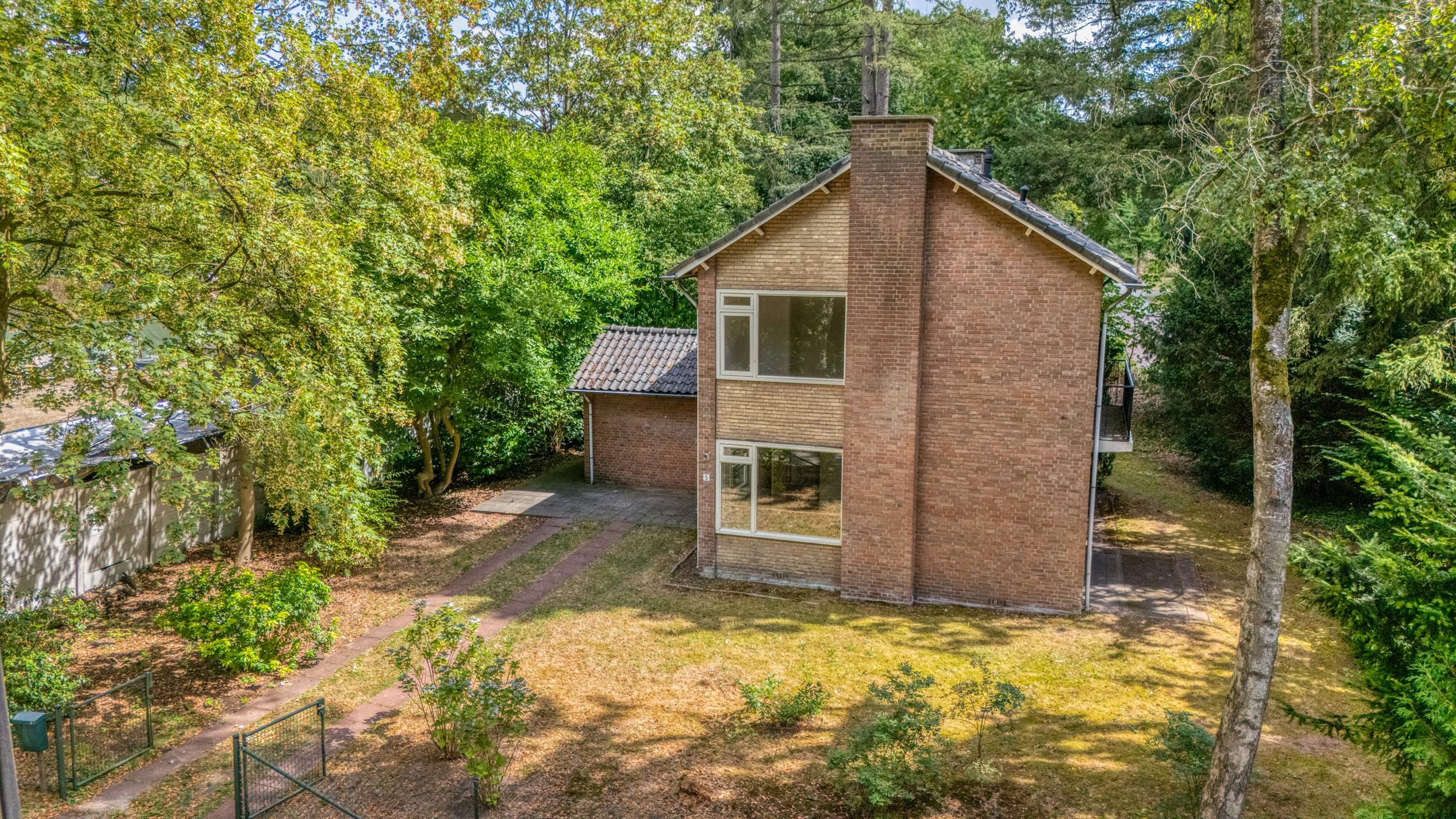 Foto van Universumlaan 5, Huis ter Heide (UT)