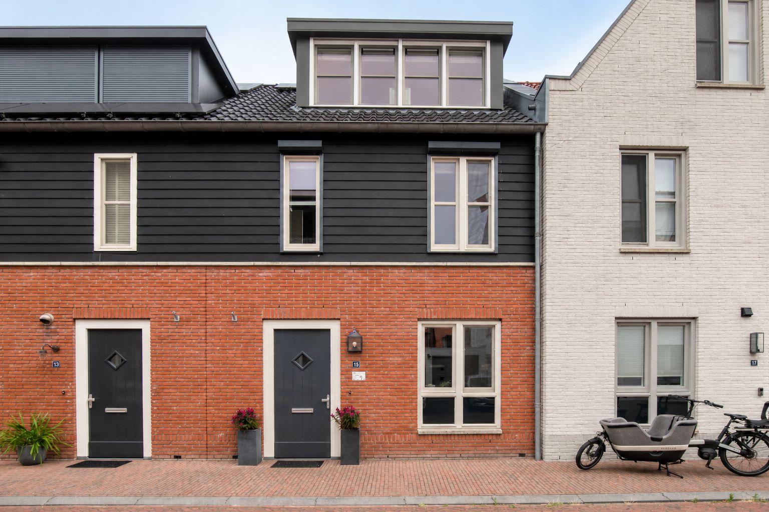 Foto van Volharding 15, Bunschoten-Spakenburg