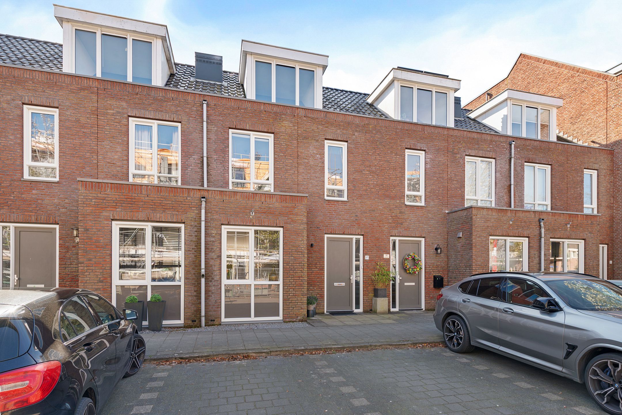 Foto van van Angerenstraat 17, Soesterberg