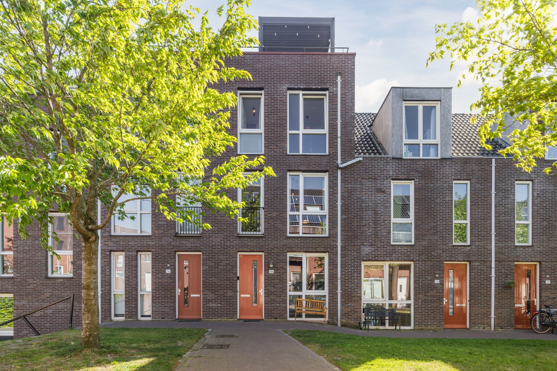 Foto van Jakob Niewegpad 18, Amersfoort
