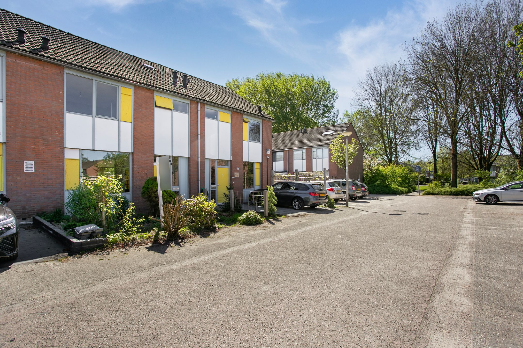 Foto van Van den Helmstraat 6, Amersfoort