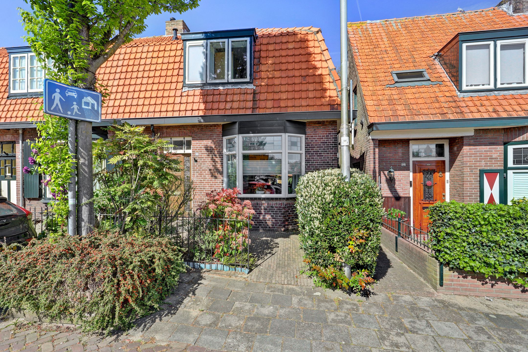 Foto van Van Bemmelstraat 98, Amersfoort