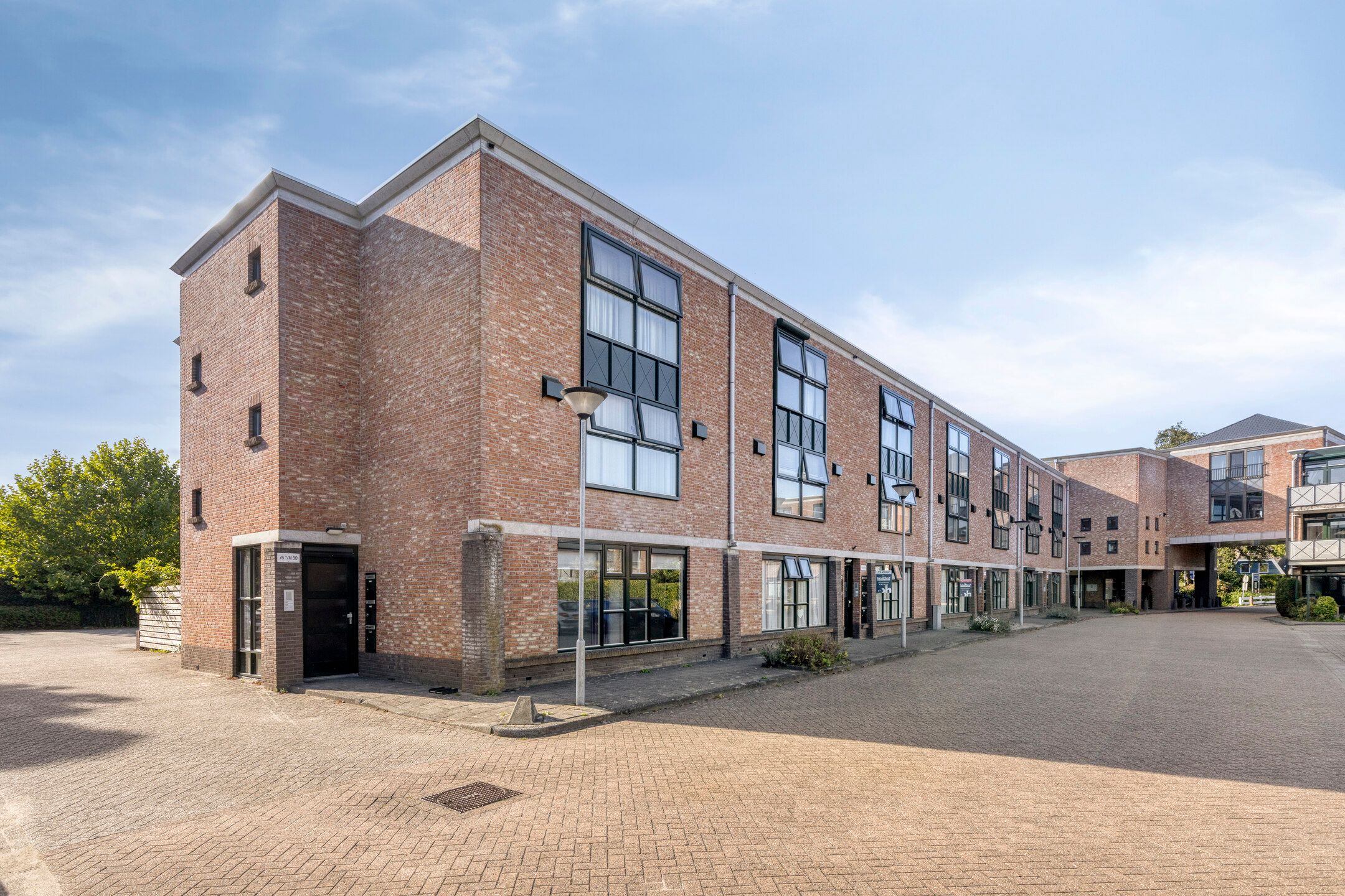 Foto van Van Boetzelaerlaan 76, Hoogland
