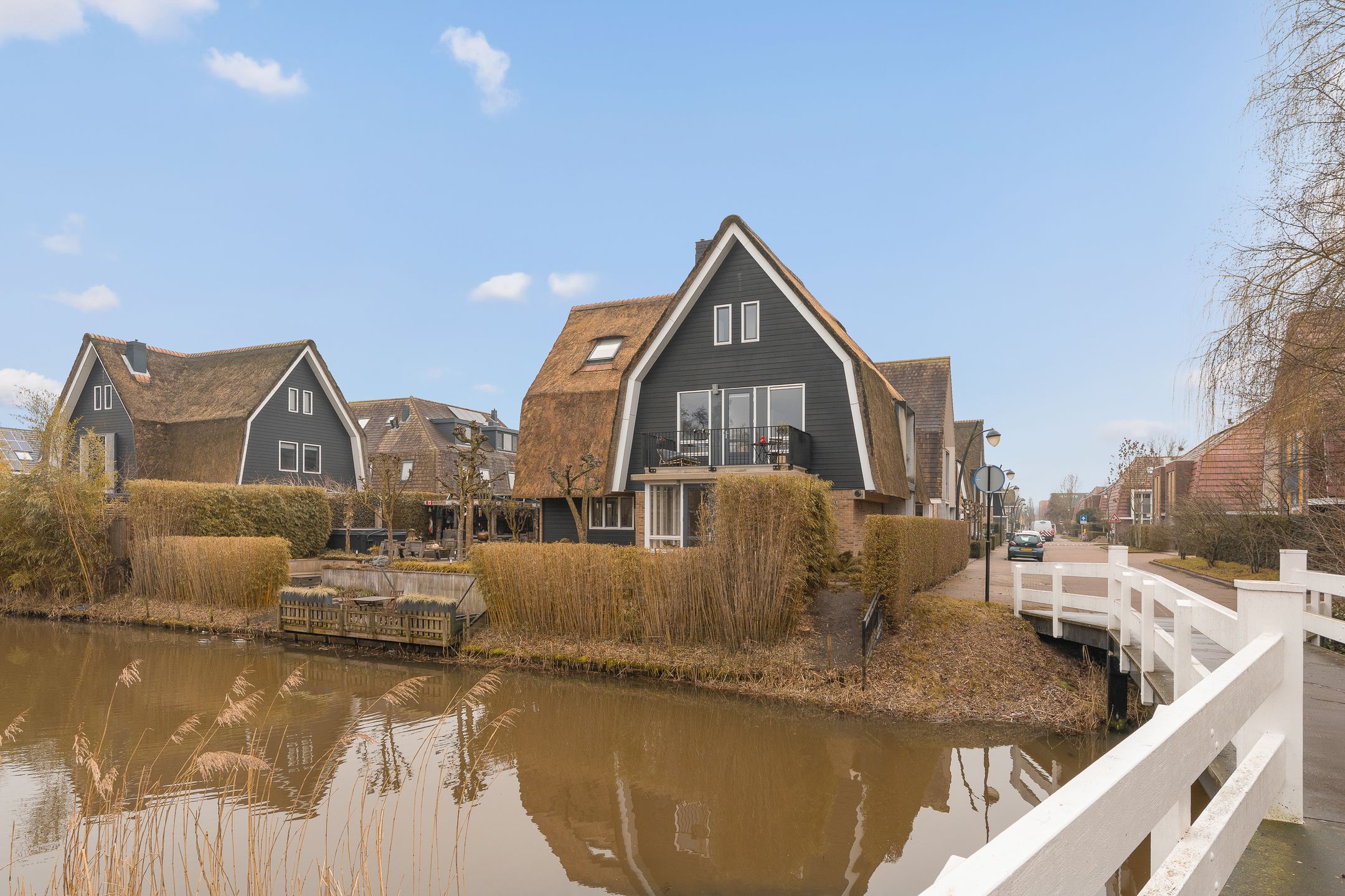 Foto van Schoeimes 10, Hooglanderveen