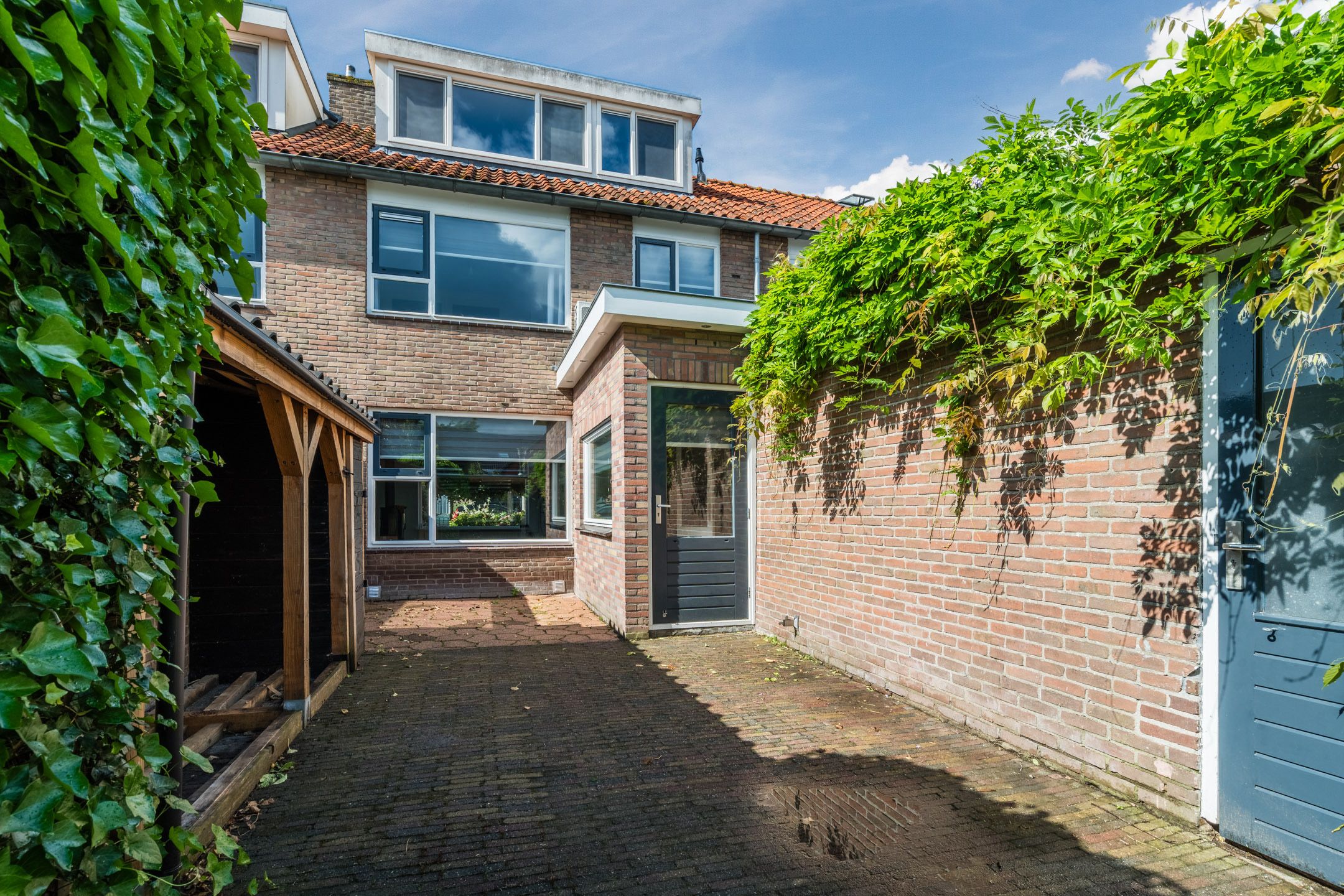 Foto van Van Rootselaarstraat 24, Nijkerkerveen