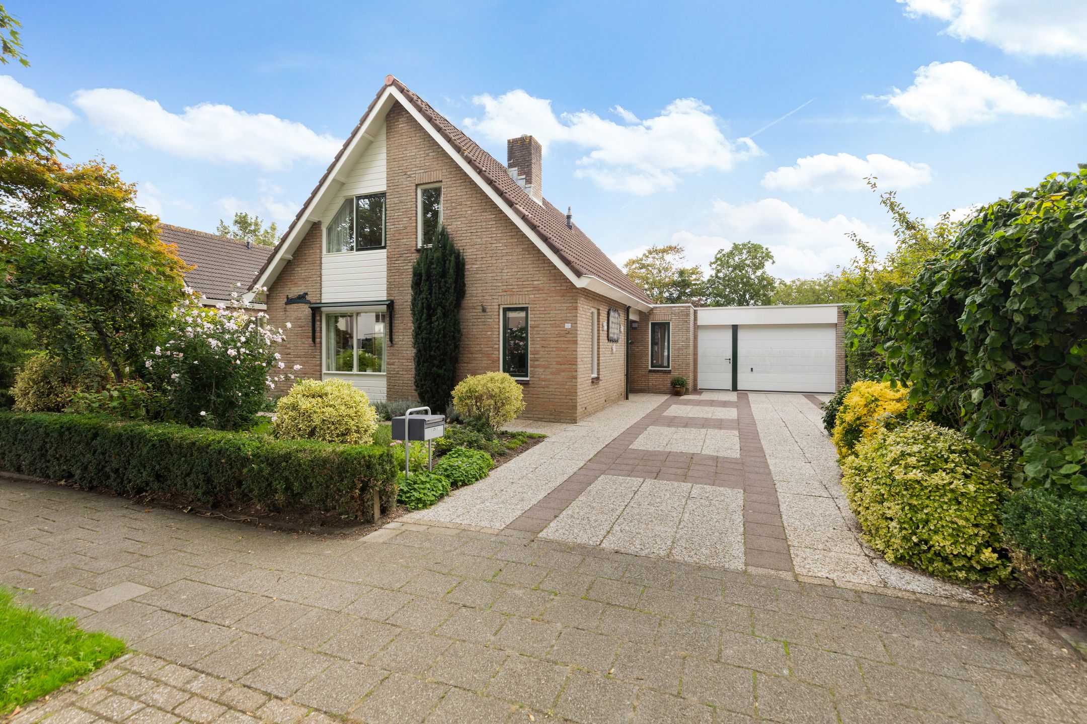 Foto van Almereweg 12, Zeewolde