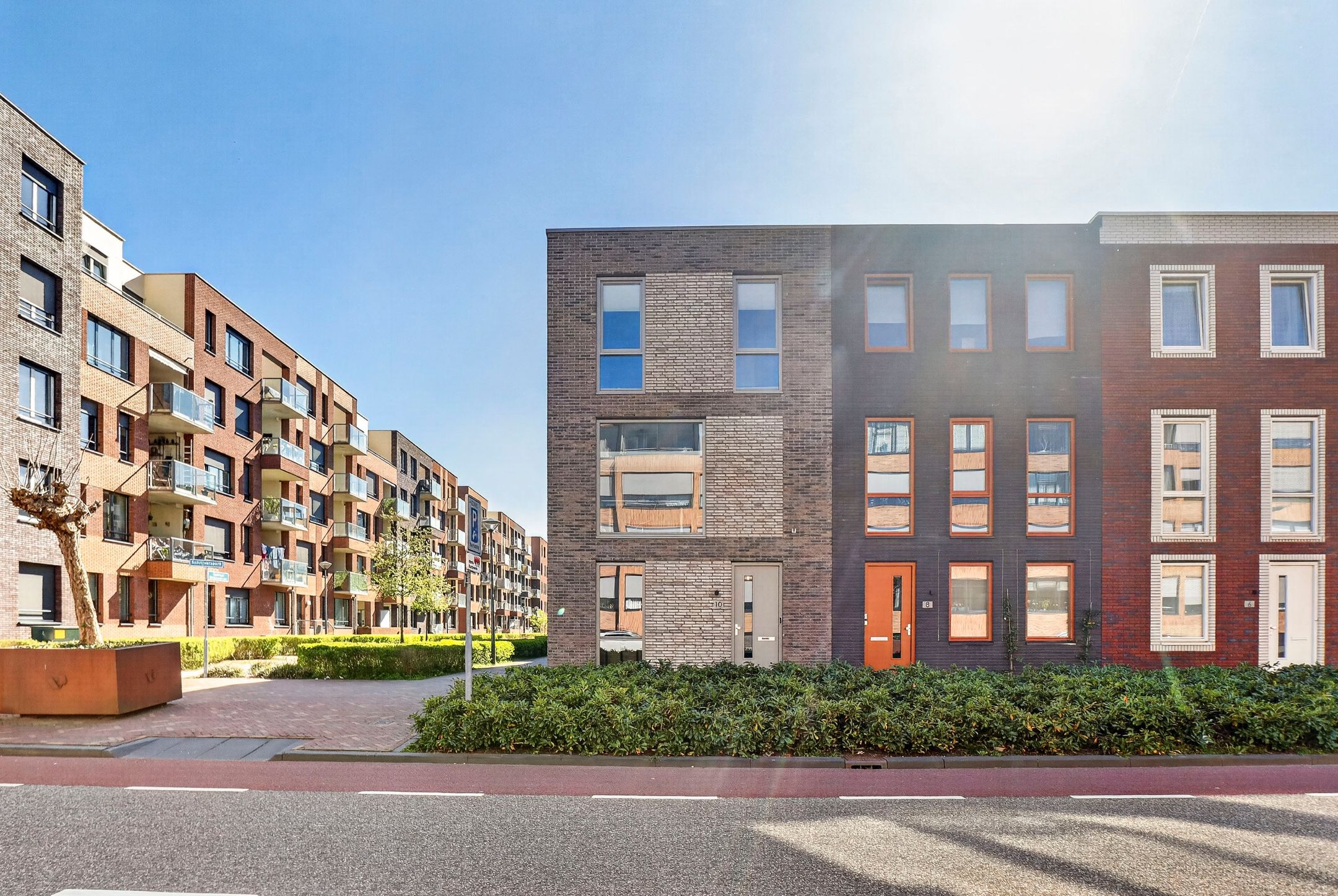 Foto van Schrijverspark 10, Veenendaal