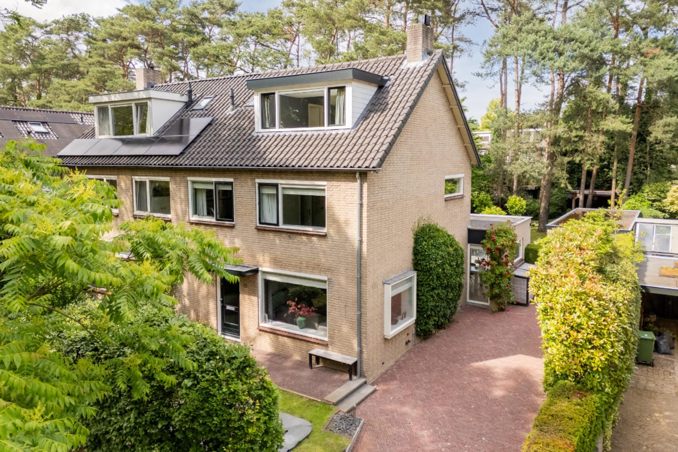 Foto van Witte de Withlaan 10, Doorn